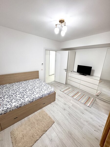 Titan, Ozana, 10 minute metrou 1 Decembrie si loc de parcare subteran.